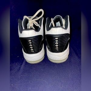 Air Jordan shoes for kids size 4youth